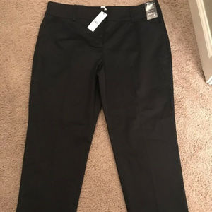 New York and Company Black Crop Pants